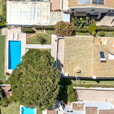 Old Village Area, Your Perfect Vilamoura Getaway, Private Pool, Ac Wifi Villa