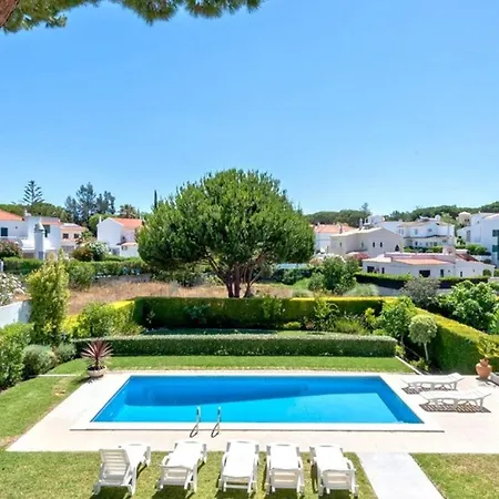 Villa Old Village Area, Your Perfect Vilamoura Getaway, Private Pool, Ac Wifi *