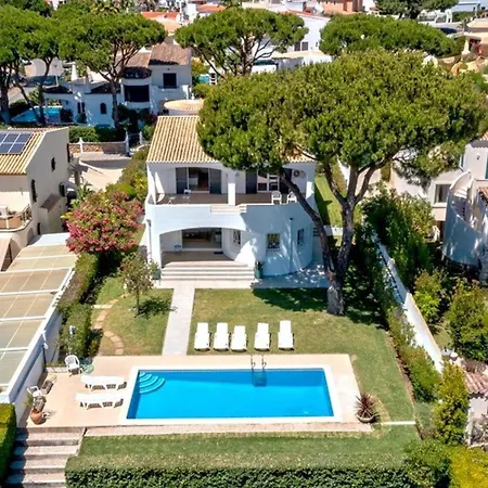 Old Village Area, Your Perfect Vilamoura Getaway, Private Pool, Ac Wifi * Quarteira